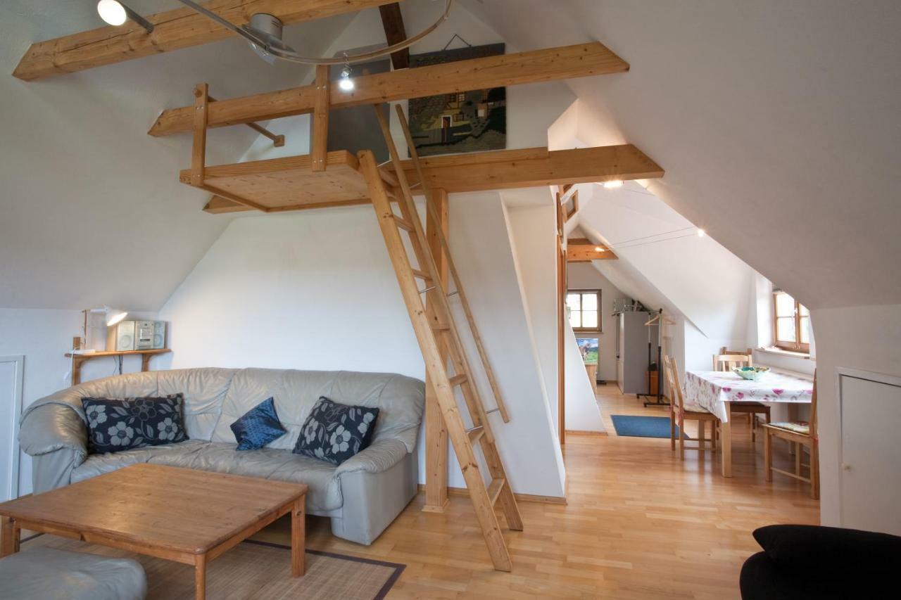 Ferienhaus Wetzel ヴァイラー・ジンマーベルク エクステリア 写真