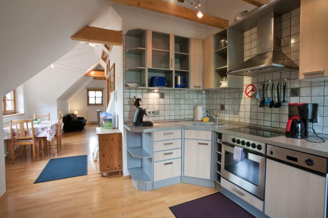 Ferienhaus Wetzel ヴァイラー・ジンマーベルク エクステリア 写真