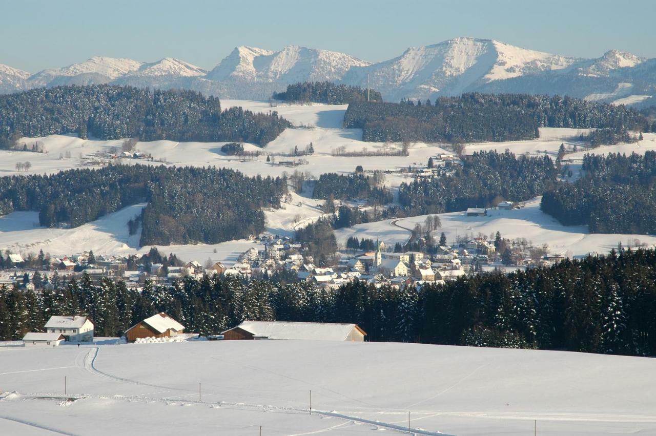 Ferienhaus Wetzel ヴァイラー・ジンマーベルク エクステリア 写真
